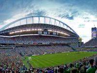 FB体育在线-从巴黎到米兰，阿拉巴的焦点战艺术—当巴黎险胜日本映射意甲统治力