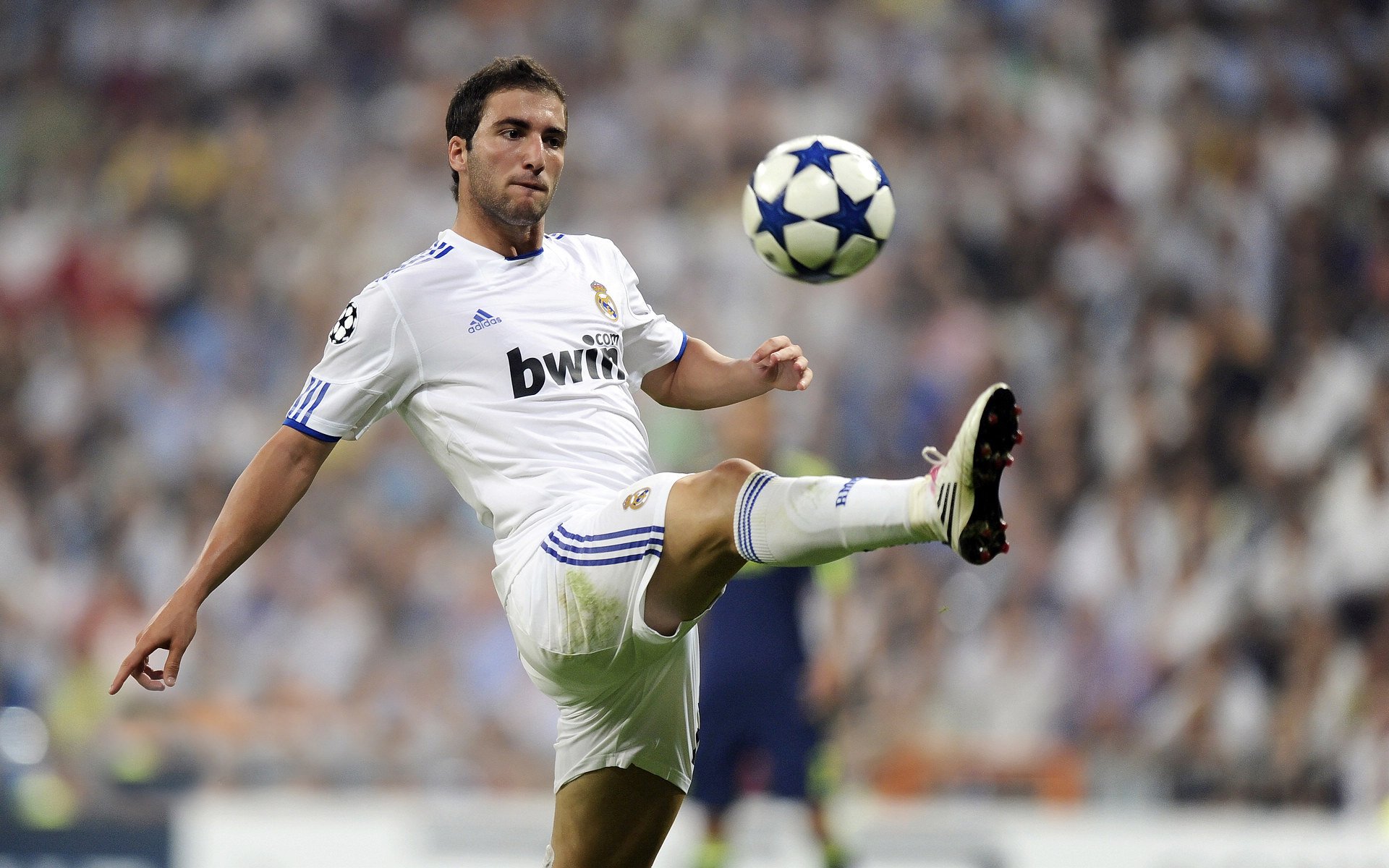 数据爆炸与铁壁封锁，阿圭罗的巅峰之夜与法国战术的完美演绎